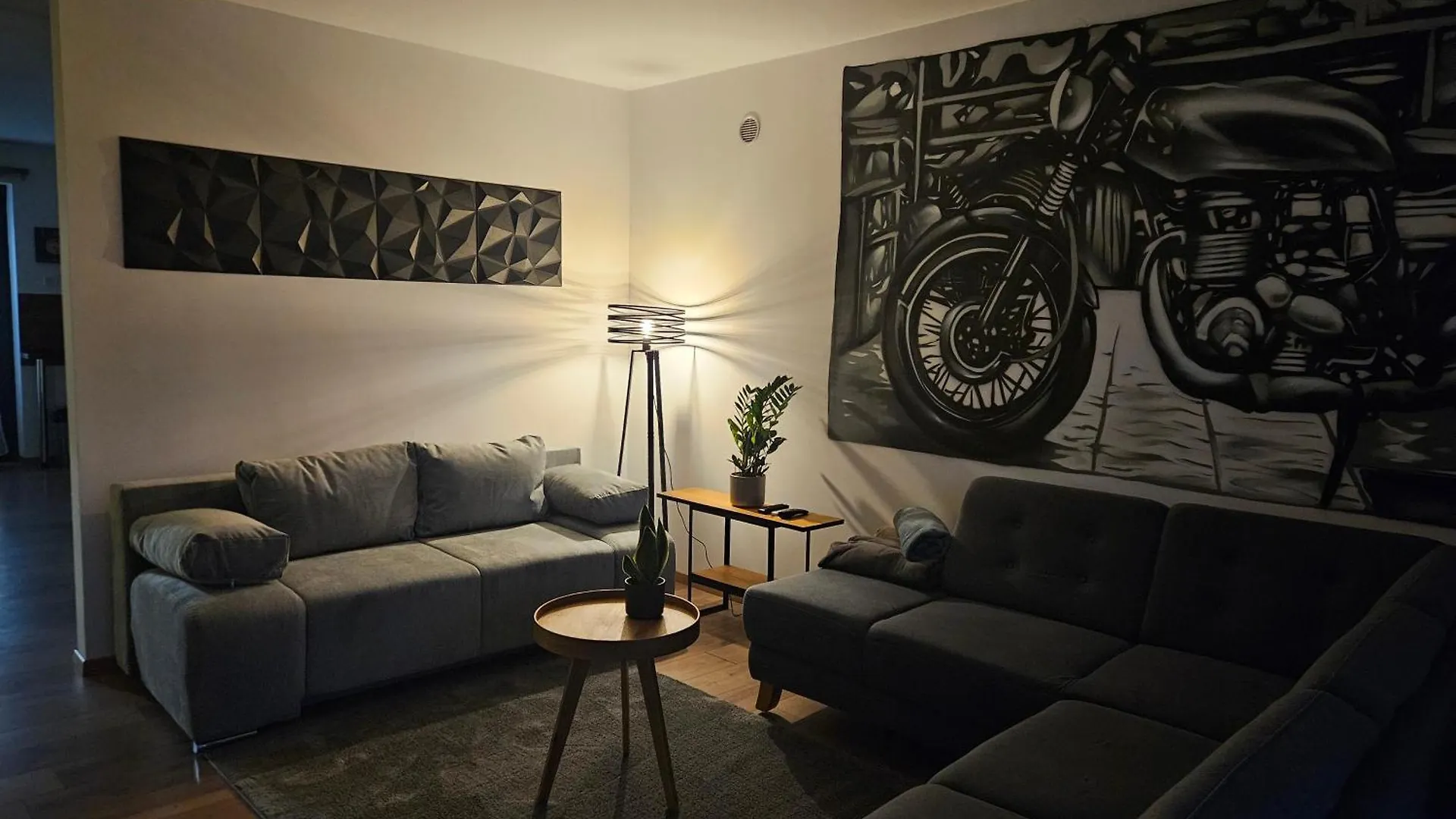 Toelgyes Apartmanhaz Szeged Apartman
