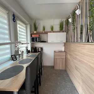 Apartman Jobarat Szallashely, Szeged